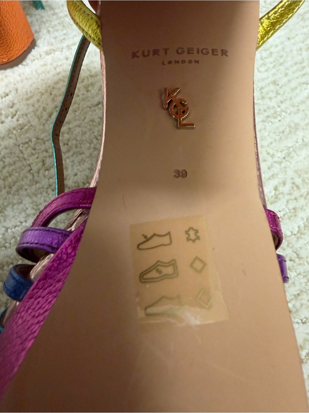 Kurt Geiger size 39 Multicolor Metallic Strappy Sandals - Picture 5 of 5